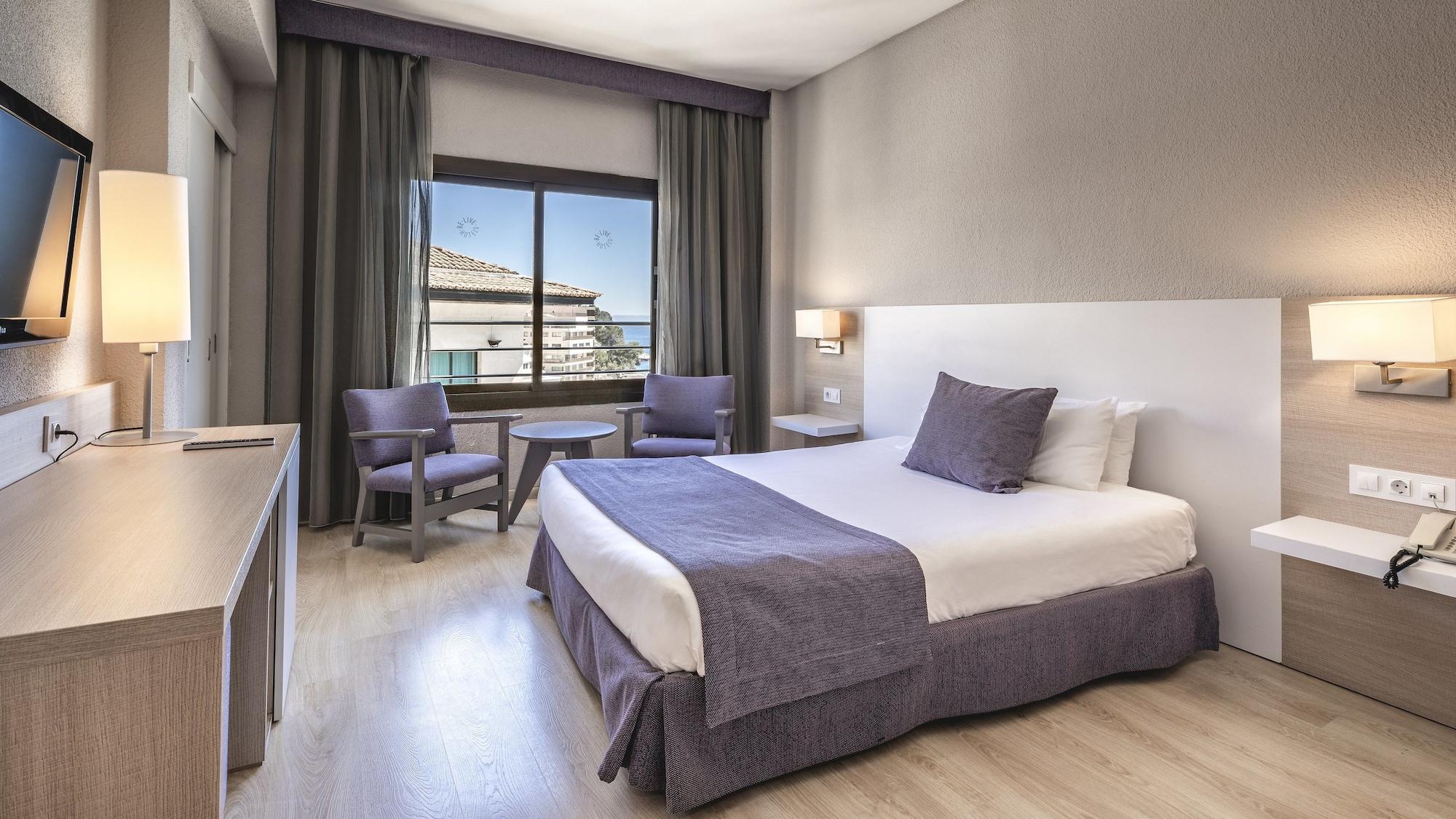 玛里文特仅限成人活跃酒店 帕爾馬 外观 照片 Room at the hotel