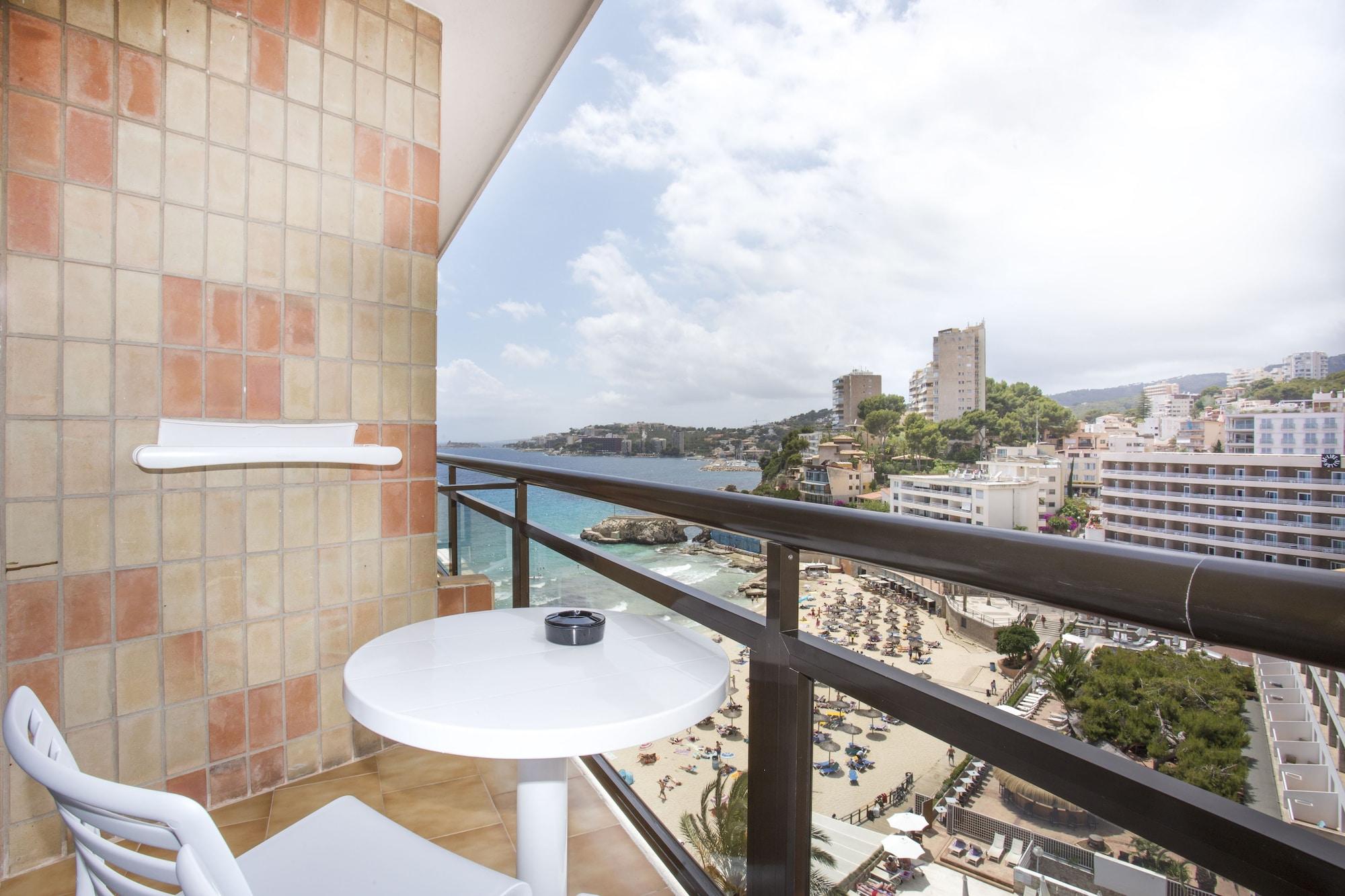玛里文特仅限成人活跃酒店 帕爾馬 外观 照片 Balcony view from a room